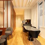 Pick A Flat\'S Apartment In Montmartre - Rue Des Martyrs